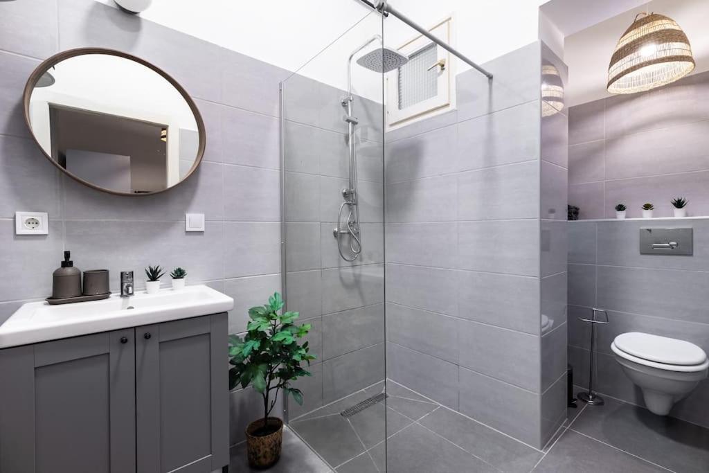 Stylish Central Apartment บูดาเปสต์ ภายนอก รูปภาพ